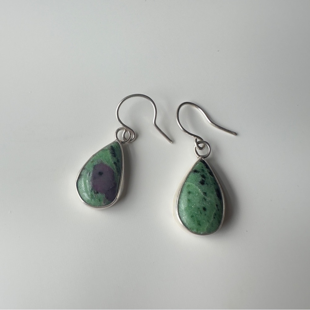 925 Sterling Silver Zoisite Dangle Earring
